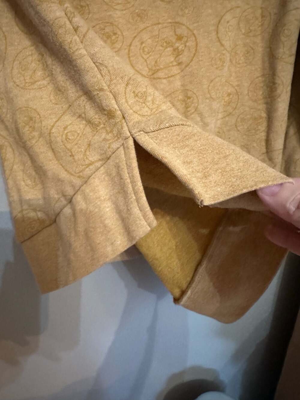 Buc-ee's Beaver All-Over Logo Print Lightweight Hoodie - Picture 6 of 7